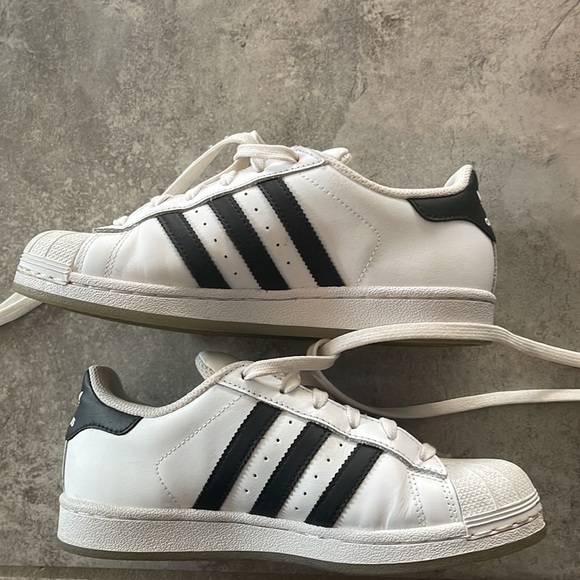 Adidas superstar sneakers - Picture 6 of 9